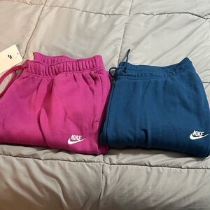 Nike women’s Joggers